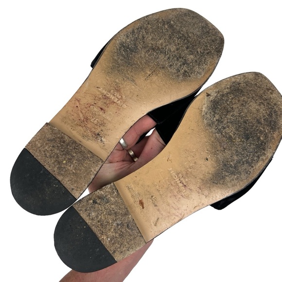 Givenchy Crystal Plaque 4G Slide Velvet Sandald - Picture 5 of 6